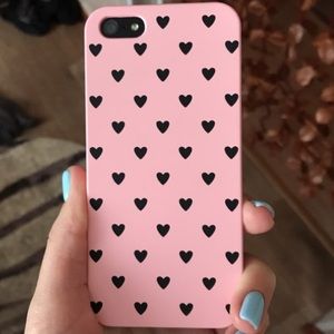 🖤Hearts Iphone 8 Plus Case NWOT🖤